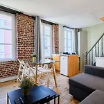Grand-place & Vieux-lille: Equipped Duplex Apartment Lille
